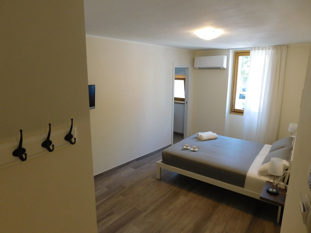 Andirivieni Bellagio Guest House エクステリア 写真